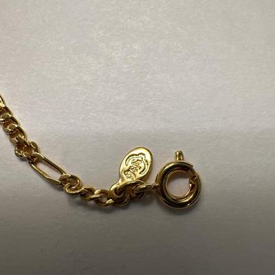 Gold Tone bracelet and links