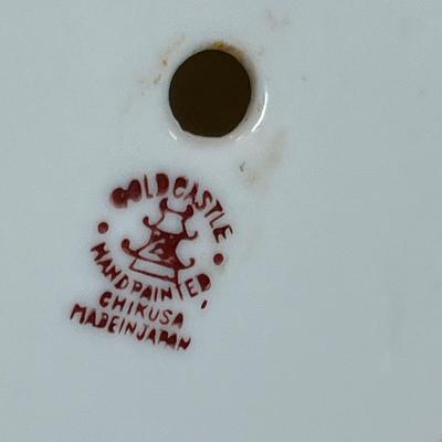 Lot 320 Vintage wall pocket