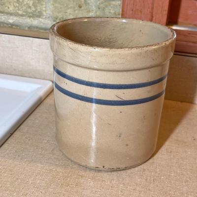 Lot 324 Gallon Crock