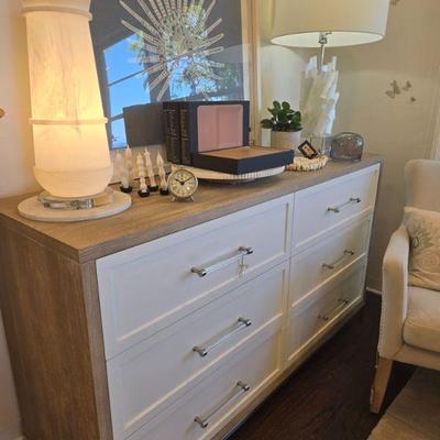 Wren 6 drawer dresser with lucite handles