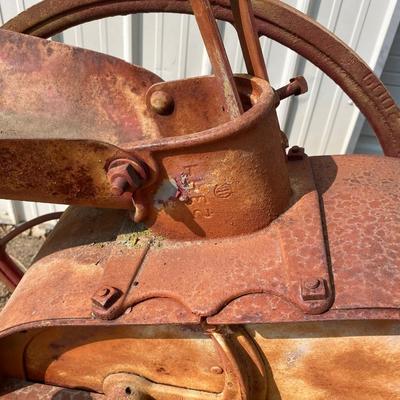 Vintage Hand Crank Corn Sheller