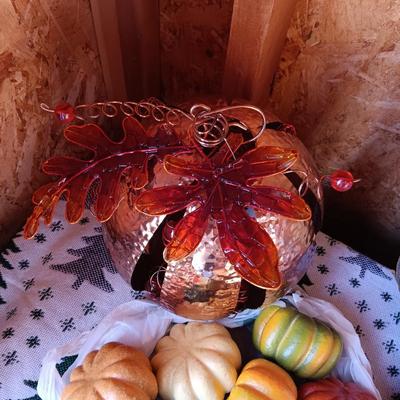 FALL DECORATIONS