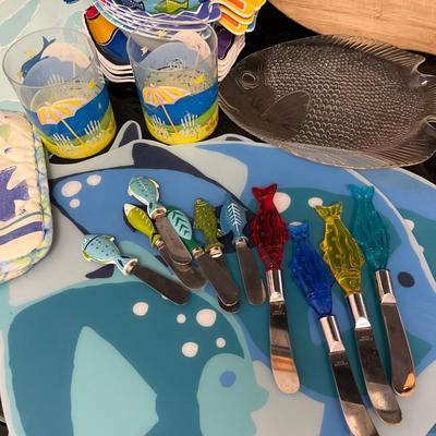 Lake/fish kitchen group