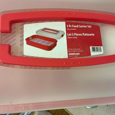 New food carrier set, Tupperware, and other plastic containers