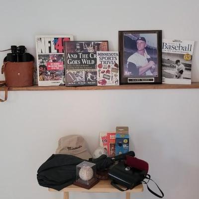 Misc baseball Roger Marris photo, books