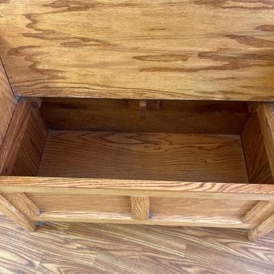 Oak storage bench