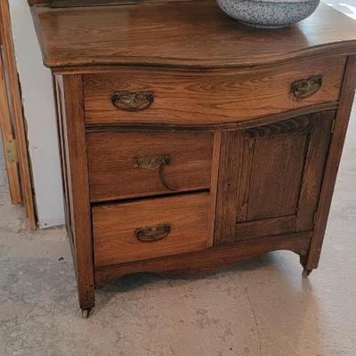 Vintage wash stand with pitcher and bowl