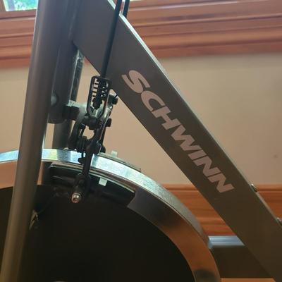 Schwinn DX 900 Indoor Cycle (LLR-KD)