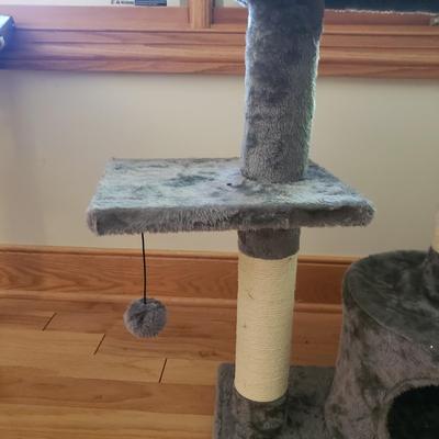 Two Cat Condos With Perches (LLR-KD)