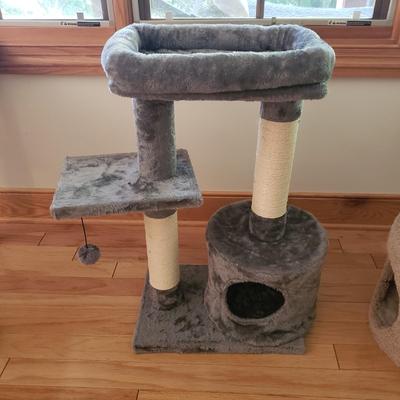 Two Cat Condos With Perches (LLR-KD)