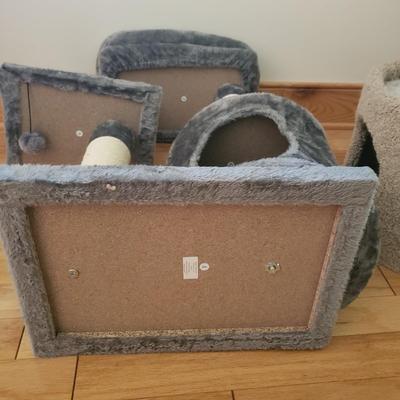 Two Cat Condos With Perches (LLR-KD)