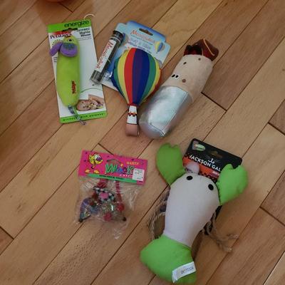 NIB Cat Toys, Cat Tunnel, Cat Mouse Odor Eliminator and More (LLR-KD)