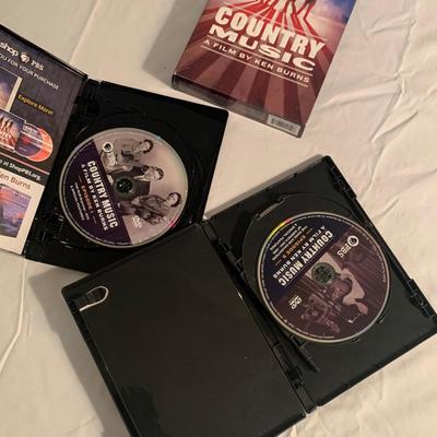 Concert DVDs & Daewoo DVD/VHS player with Remote (LLR-KD)
