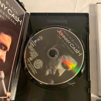 Concert DVDs & Daewoo DVD/VHS player with Remote (LLR-KD)