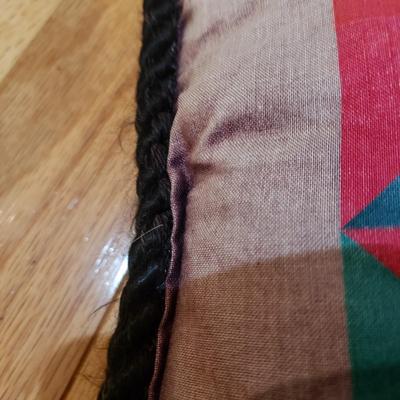 Four Decorative Accent Pillows (LLR-KD)