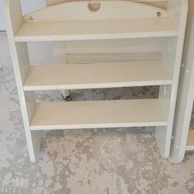 White chest w/2 shelves