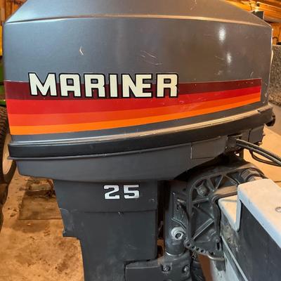 Nordic Crestliner boat w/trailer