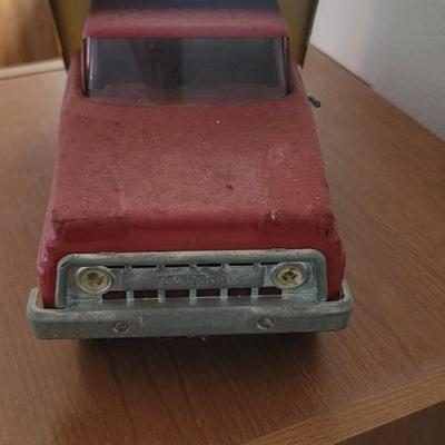 Tonka dump truck