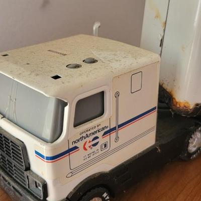 North American van line toy