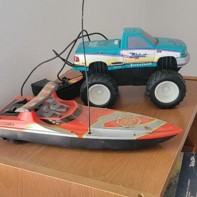 Two remote contral toys