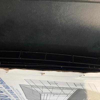 double door wire dog crate NEW