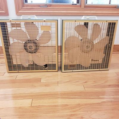Two Hunter Two-Speed Box Fans (LLR-KD)