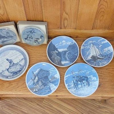 Lot of 7 collectible plates