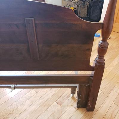 Wooden Double Sized Headboard and Frame (B2-KD)