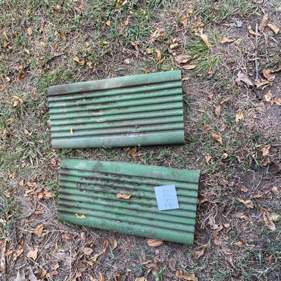 John Deere Tractor ScreeNs