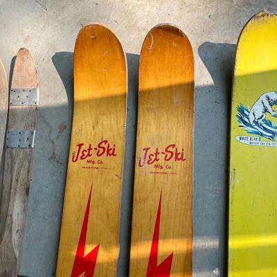 Vintage sporting goods package