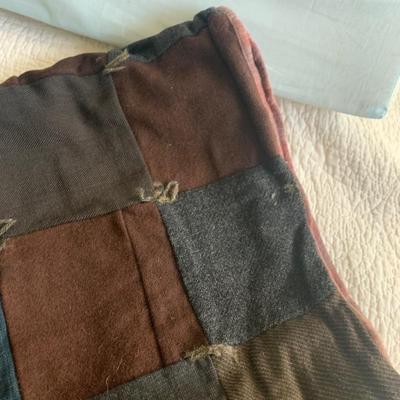 Early Antique Handmade Wool Quilt - Indiana Origin