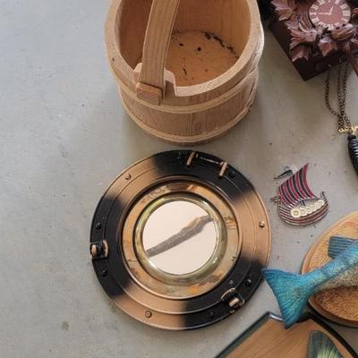 Cuckoo clock, mirror, signs, clock