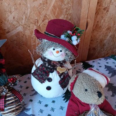 SANTA PITCHER, PENGUIN SHAKERS, SNOWMAN COASTERS AND MORE