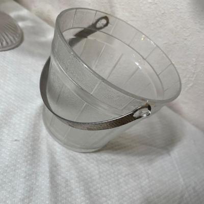 Lot 362 Lot of crystal ware