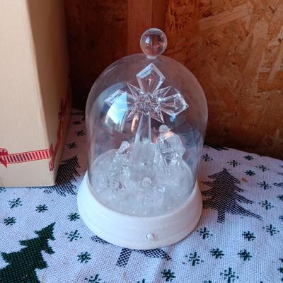 SNOOWMAN WITH LIGHT UP TREE, MOTION DETECTOR SANTA AND MORE
