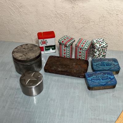 Lot 364 Lot of Tins