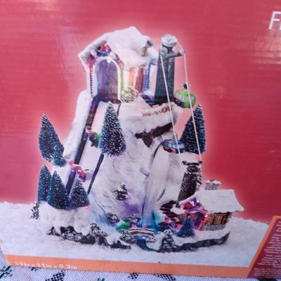FIBER OPTIC SKI MOUNTAIN, BEAR IN A BASKET AND CANDLE HOLDER