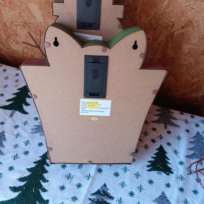 TIN PRE-LIT SNOWMAN AND PRESENT PLUS METAL SLEIGH