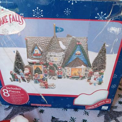 2 CHRISTMAS VILLAGE BUILDINGS, ANGEL TREE TOPPER, CANDLES AND PLATE