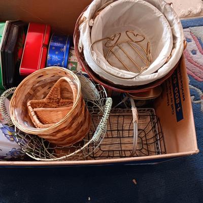 PICTURE FRAMES, BASKETS AND TINS