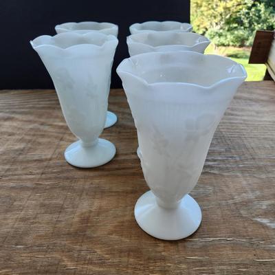 lot of 5 Vintage Jeanette Iris &Herringbone Milk Glass Vase