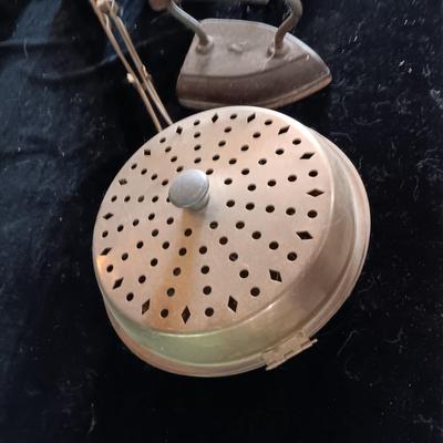 2 CAST IRONS, BRASS BED WARMER AND 2 SMALL CAST POTS