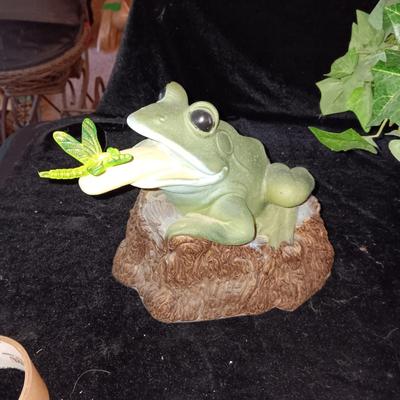 BATTERY OPERATED FROG, 2 PUMPKIN DISHES W/LIDS AND FAUX PLANT