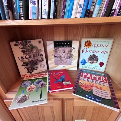 How To Origami and Many Other Paper Craft Books (2R-BB)