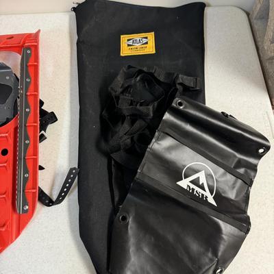 Atlas and MSR Snowshoes - Four Pairs (C-TF)