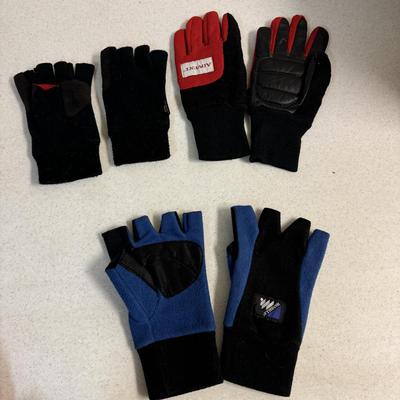 Gloves, Gaiters, and More Cold Weather Gear (C-TF)