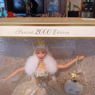CELEBRATION BARBIE SPECIAL 2000 EDITION