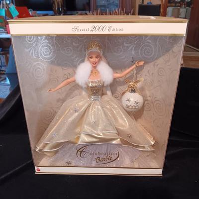 CELEBRATION BARBIE SPECIAL 2000 EDITION