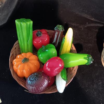 GLASS VEGETABLES IN A BASKET (2)