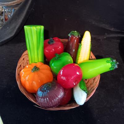 GLASS VEGETABLES IN A BASKET (2)